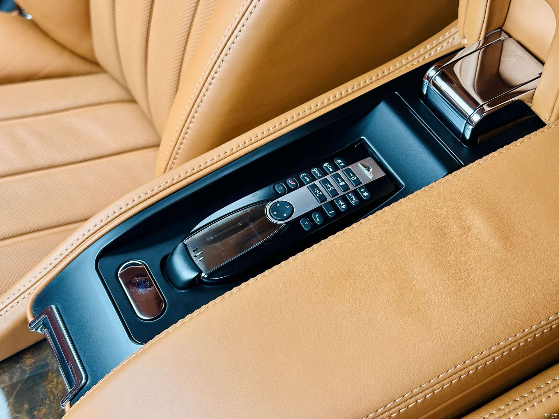 Bentley Mulsanne, 2013 11