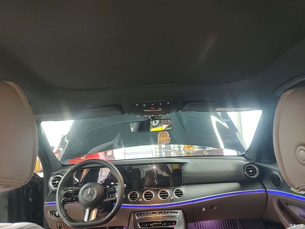 Mercedes-Benz E-Class, 2023 18