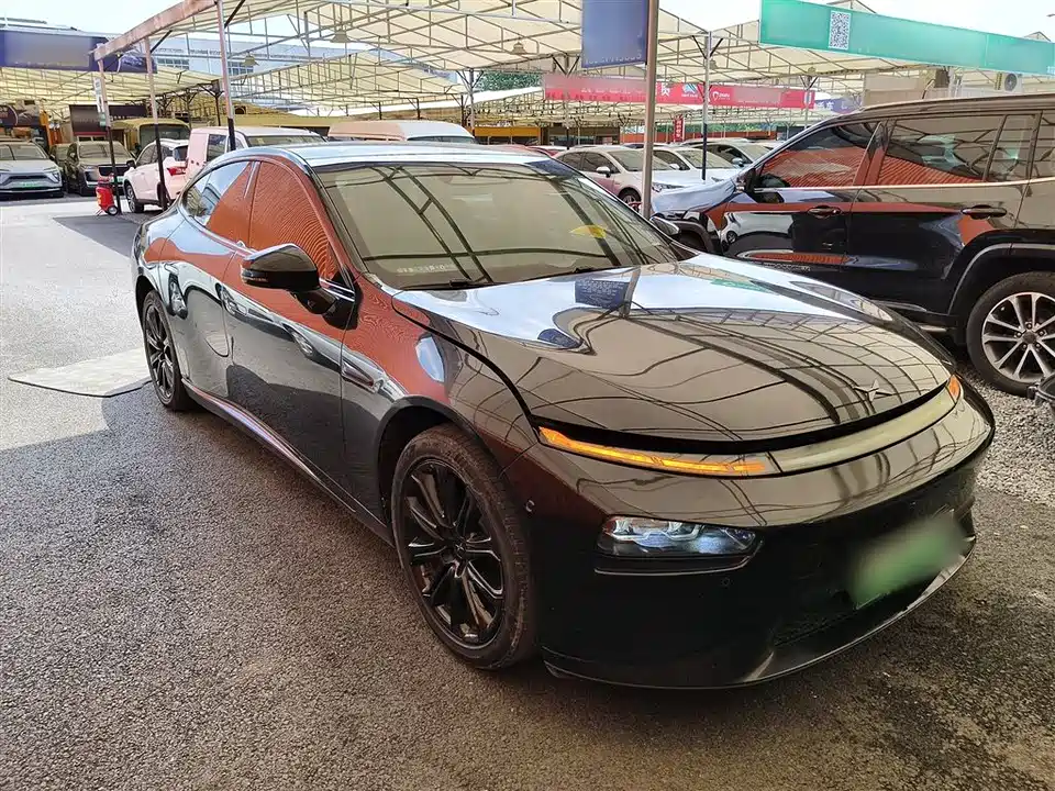 XPENG P7