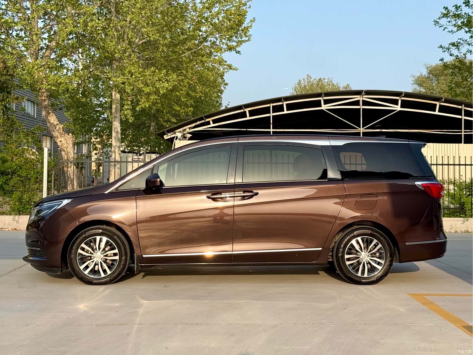 Buick GL8, 2019 8