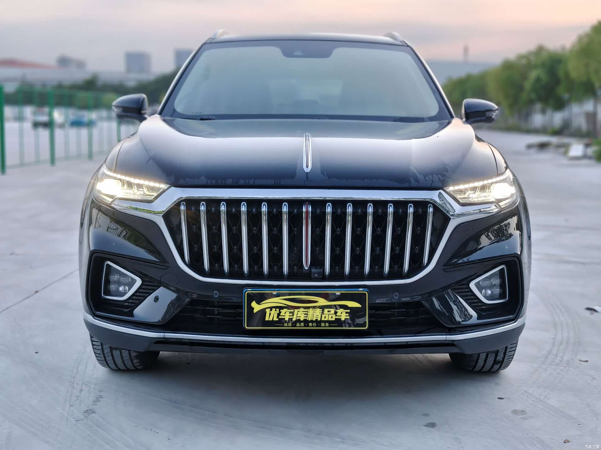 Hongqi HS5, 2022 2
