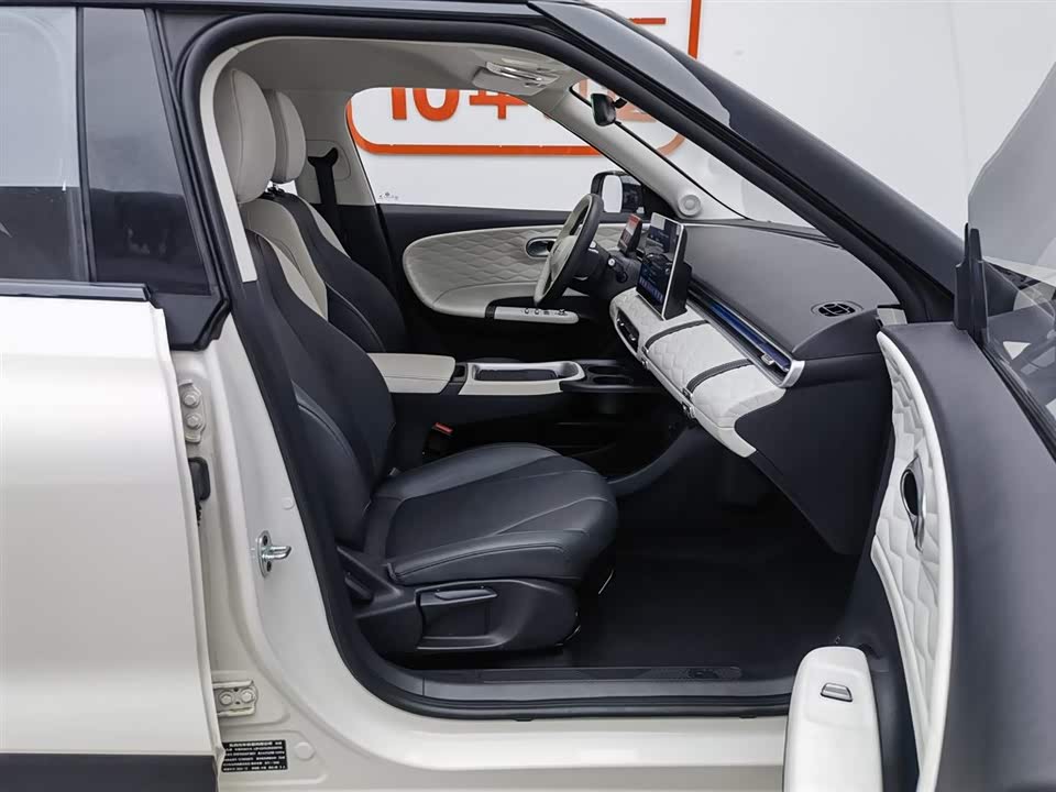 Dongfeng Nammi Nano 01