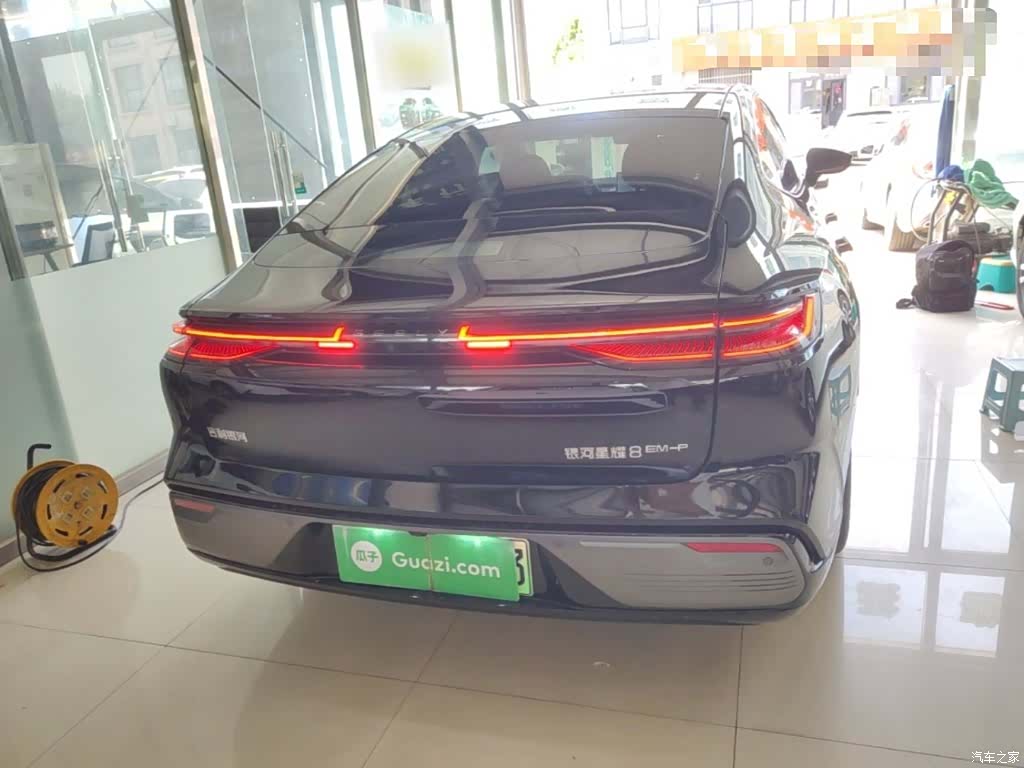 Geely 8, 2025 6