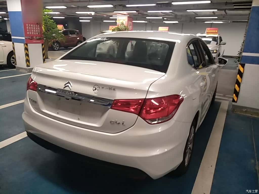 Citroen C4, 2016 все фото