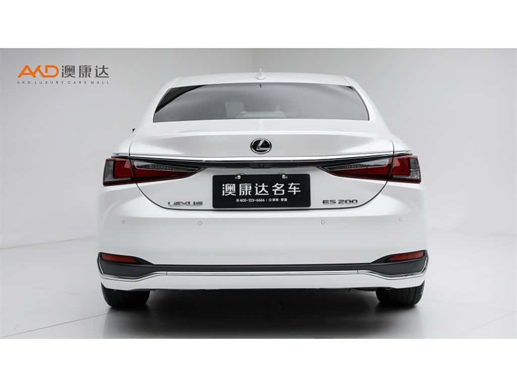Lexus ES, 2020 4