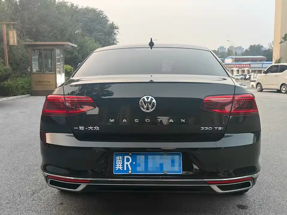 Volkswagen Magotan