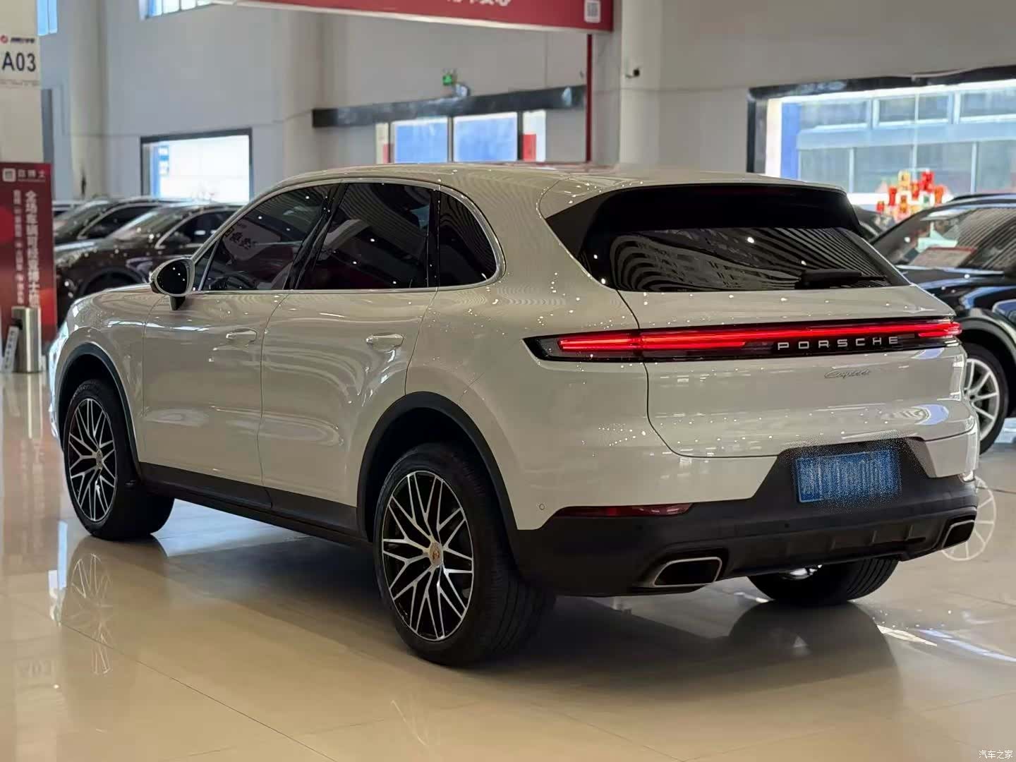 Porsche Cayenne, 2023 4