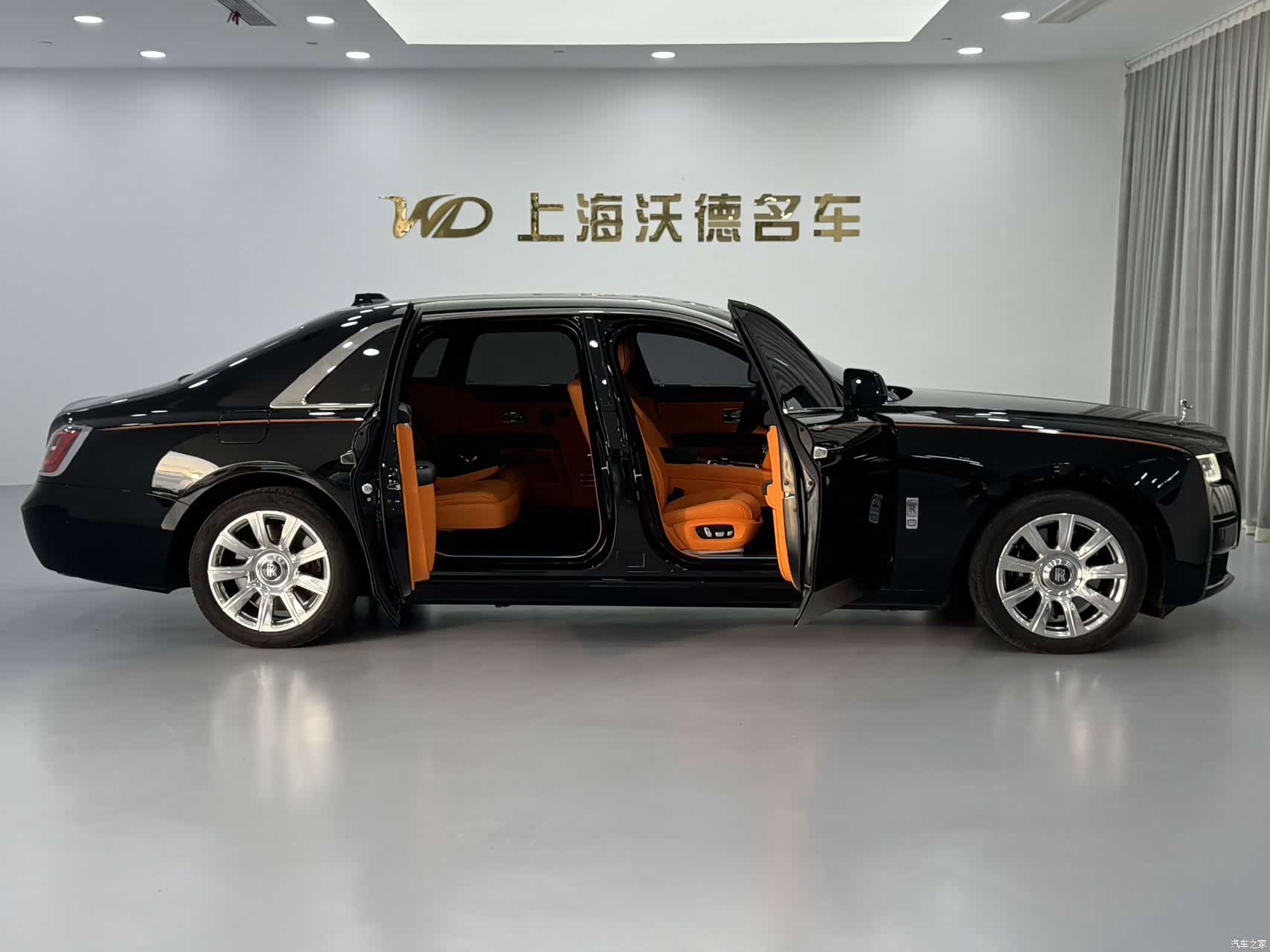 Rolls-Royce Ghost, 2023 8