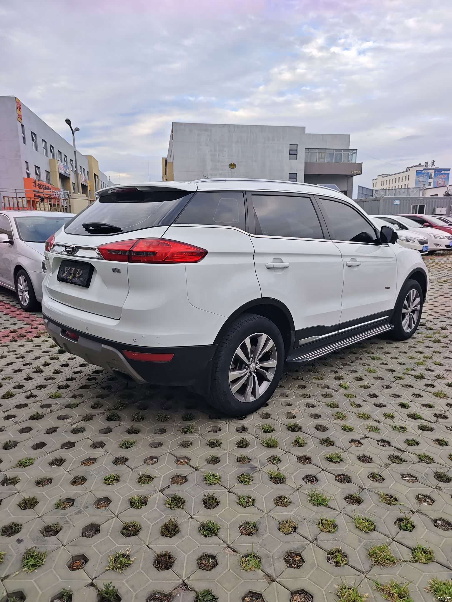 Geely Boyue, 2016 9