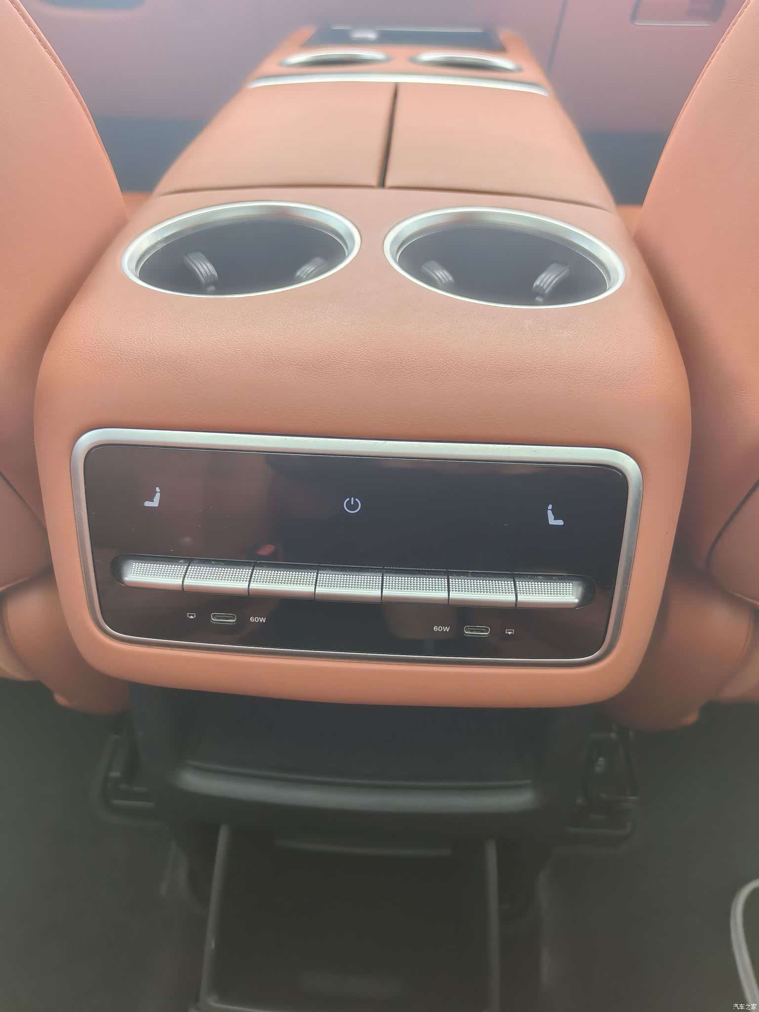 Li Auto L8, 2023 12