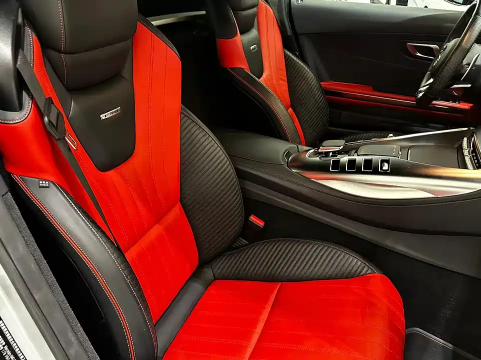 Mercedes-Benz AMG GT Mercedes-Benz AMG GT