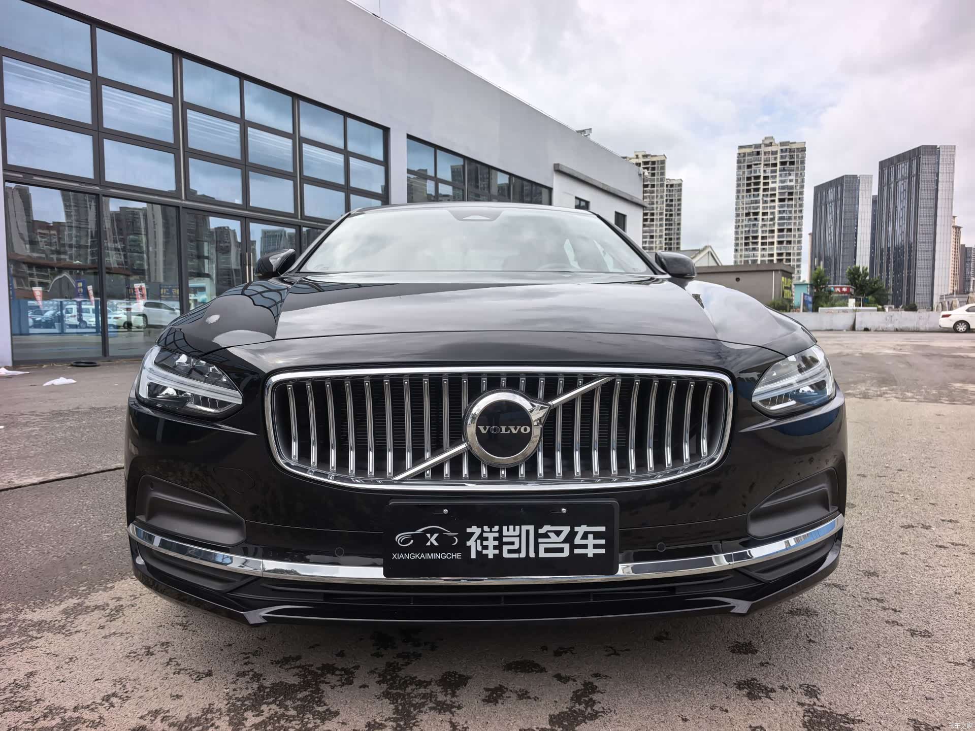 Volvo S90, 2025 3