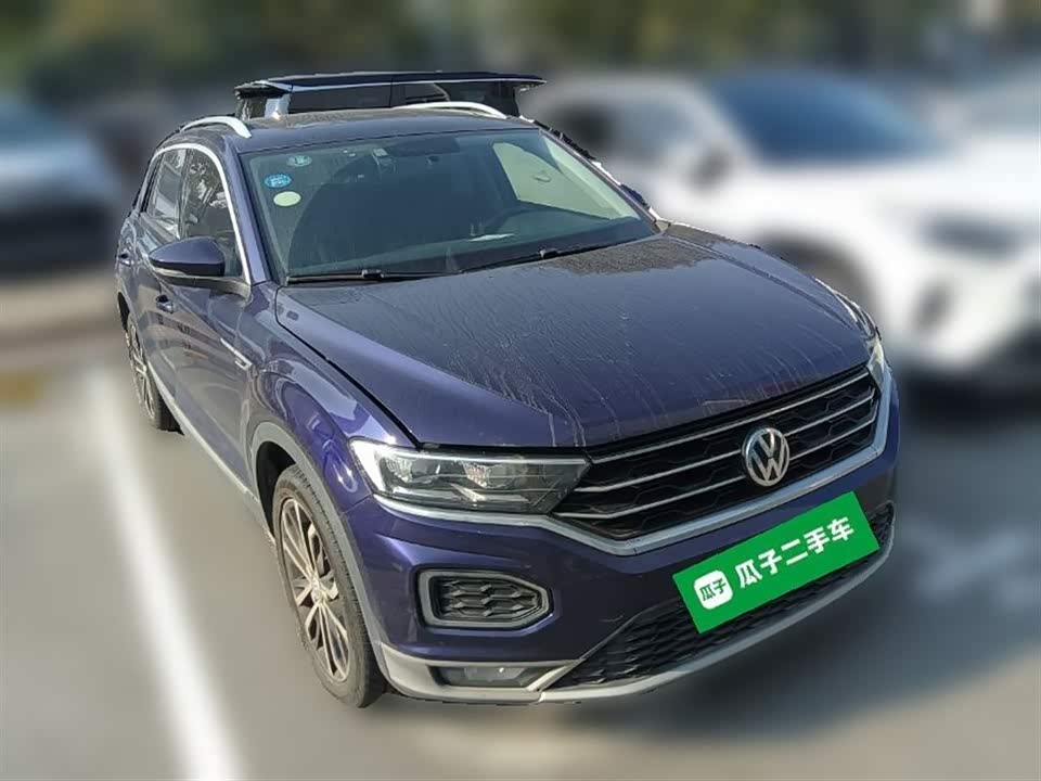 Volkswagen T-ROC exploring Songs