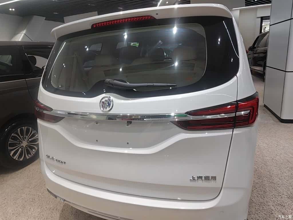 Buick GL8, 2023 6