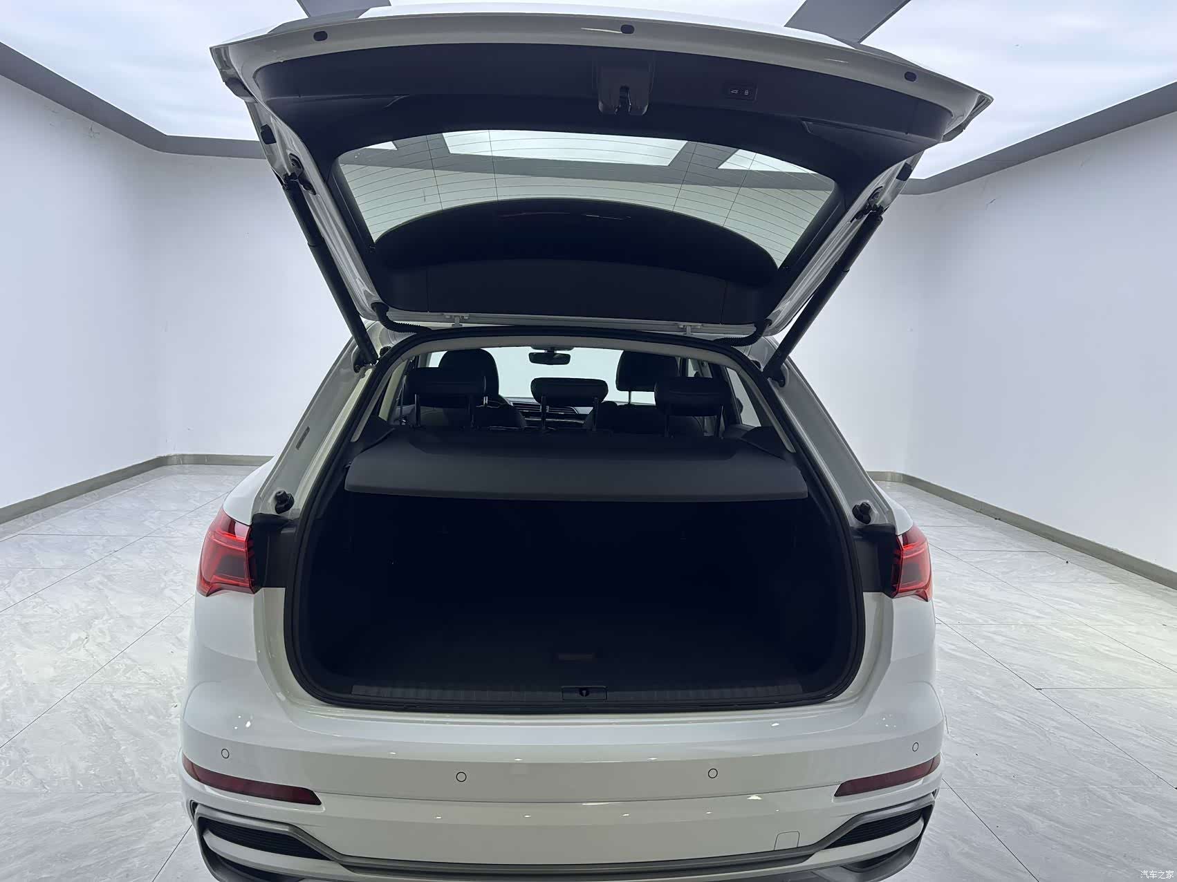 Audi Q3, 2022 7