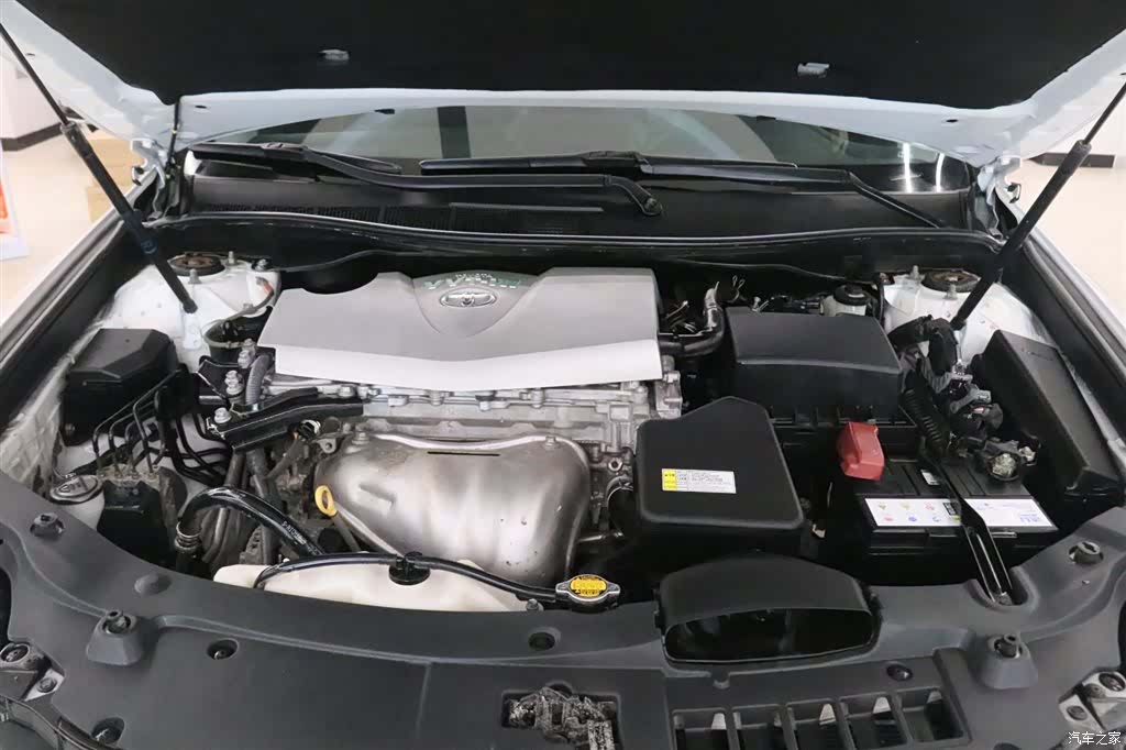 Toyota Camry, 2016 18
