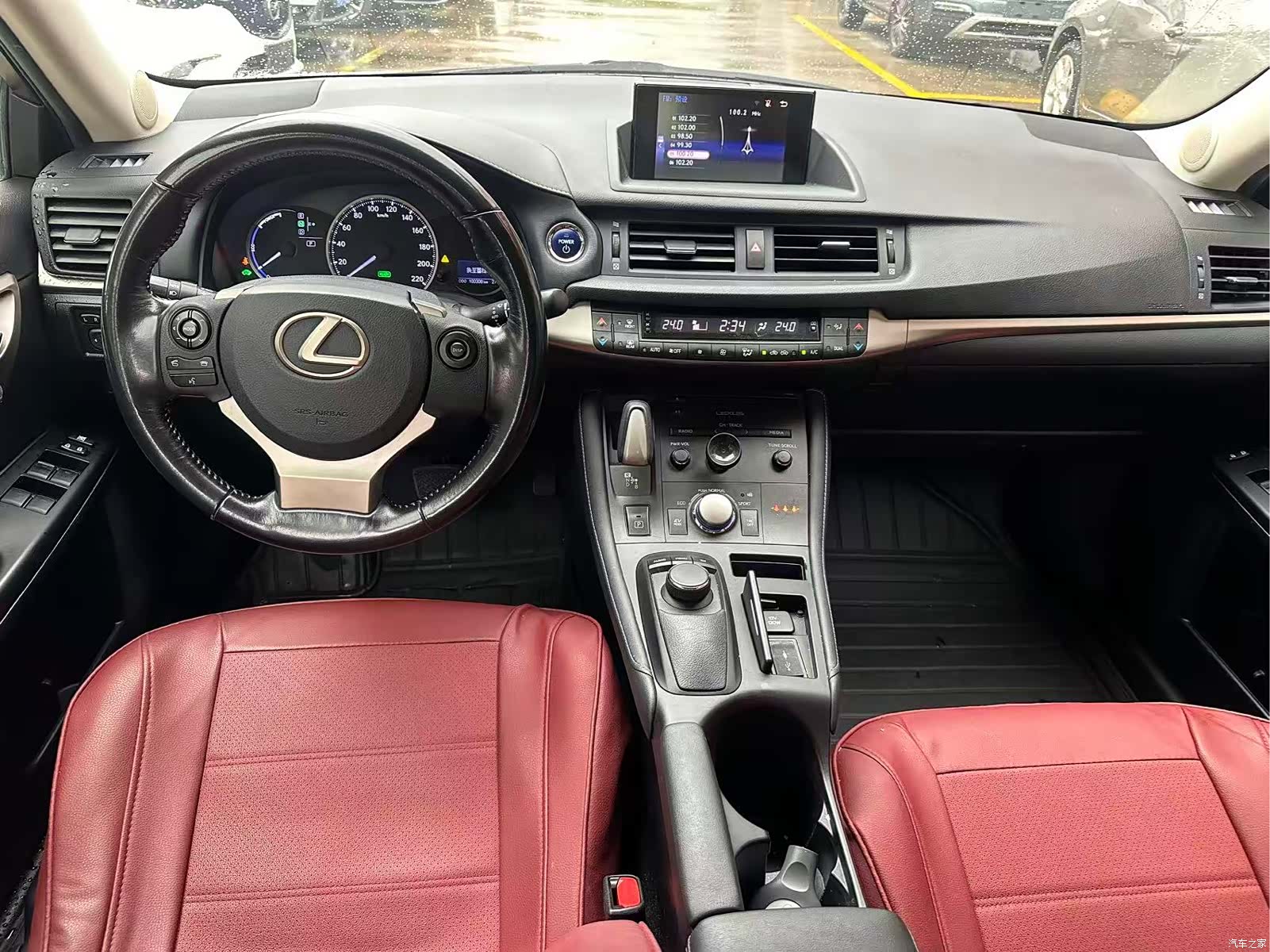 Lexus CT, 2016 9