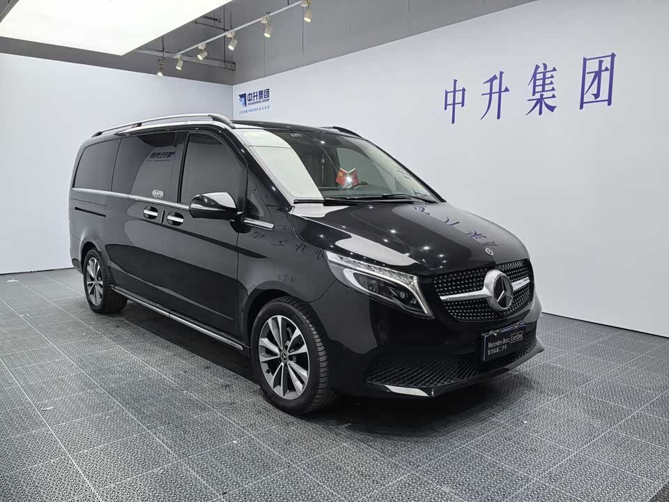 Mercedes-Benz V-class