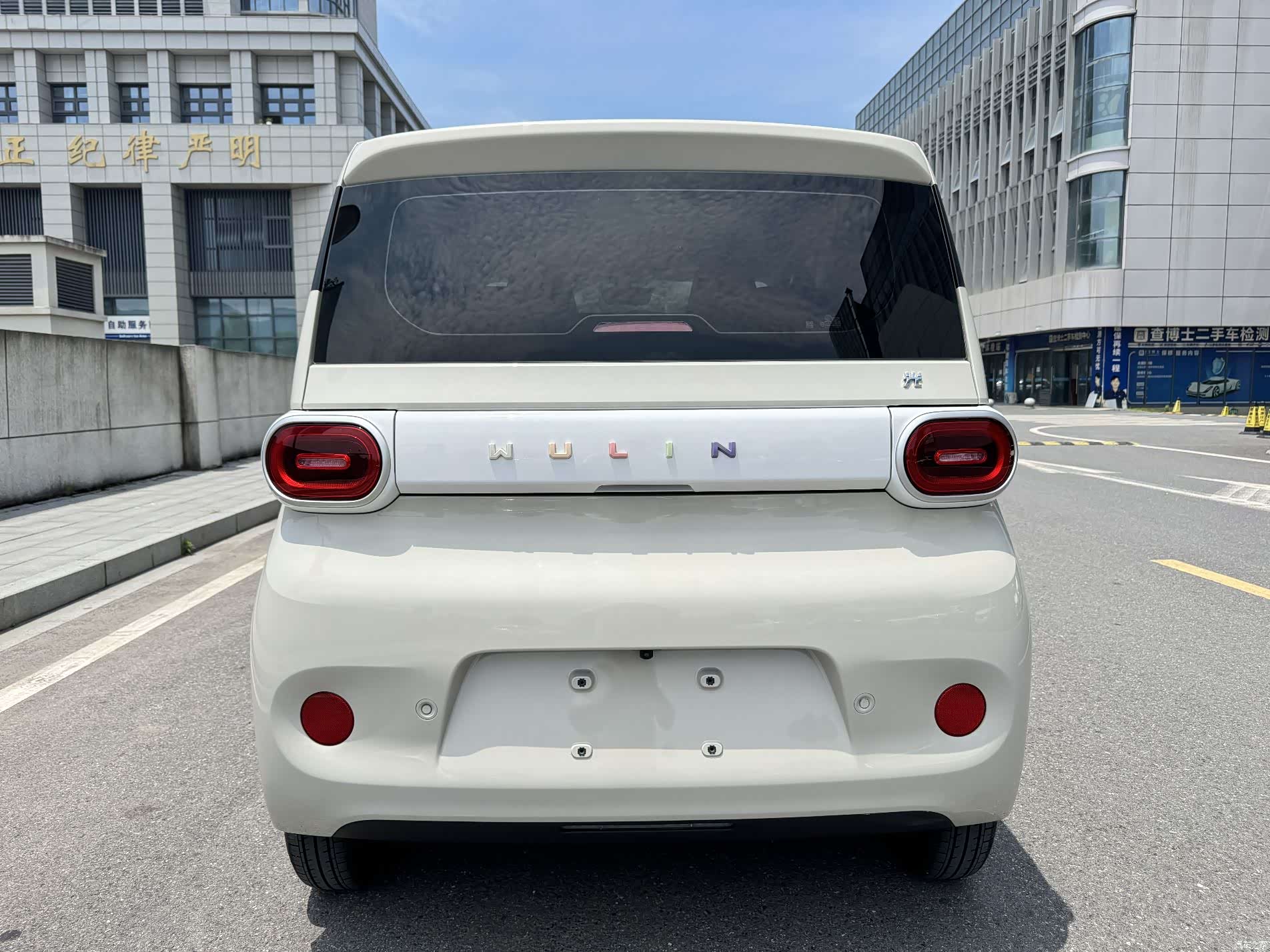 Wuling MINIEV, 2024 16