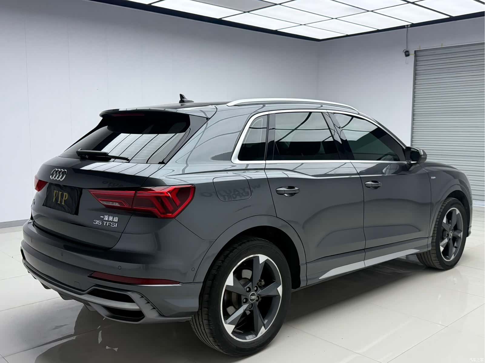 Audi Q3, 2022 4