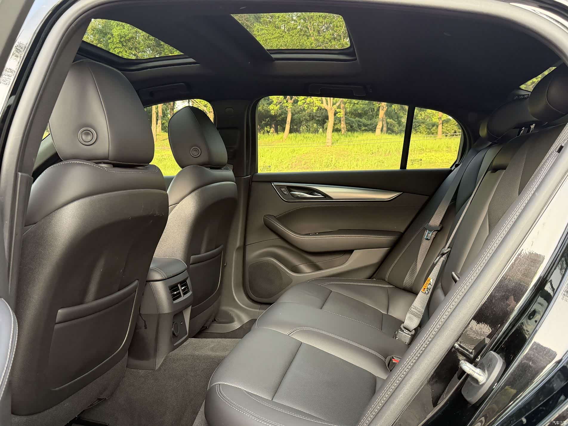 Cadillac CT5, 2023 11