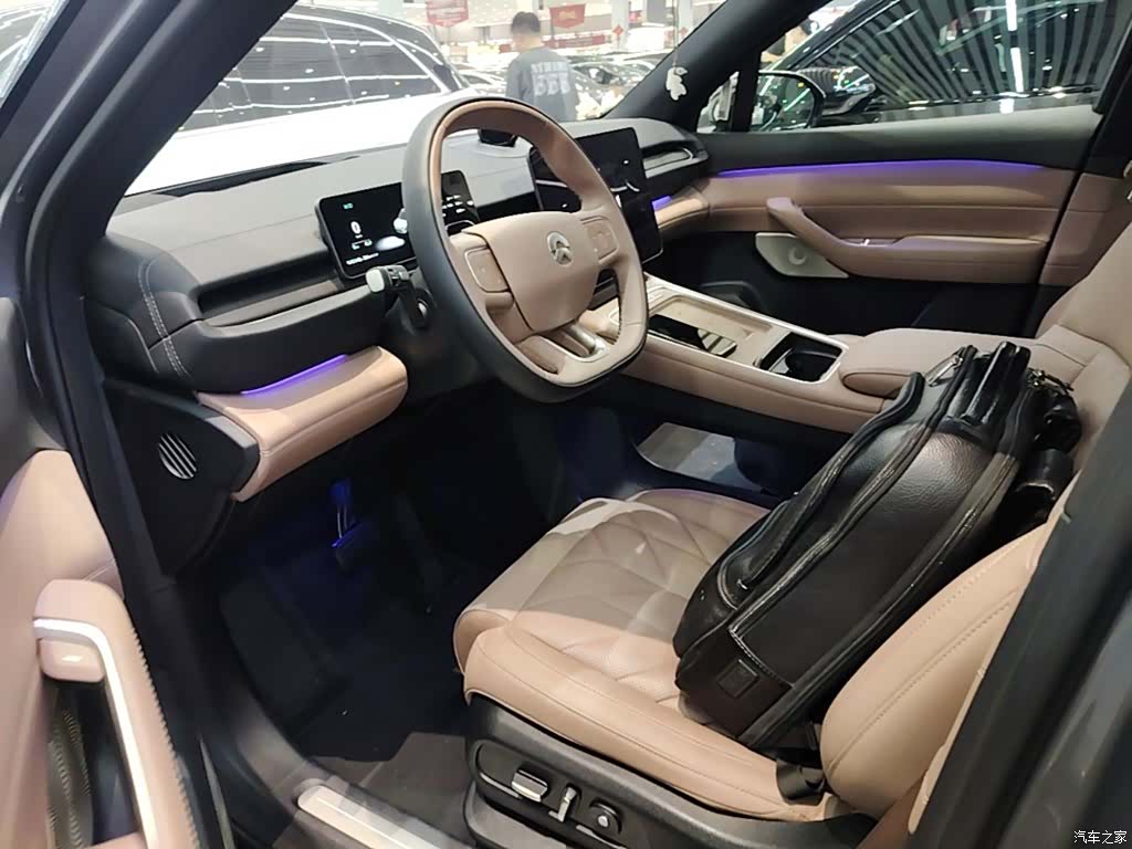 NIO ES6, 2025 15