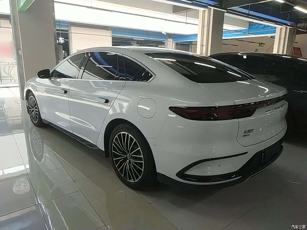BYD Han, 2022 все фото
