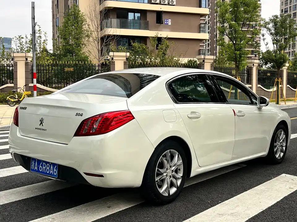 Peugeot 508