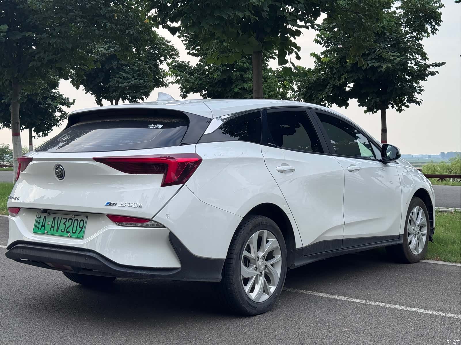 Buick Velite, 2022 все фото