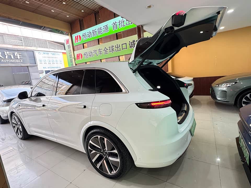 Li Auto Ideal L7