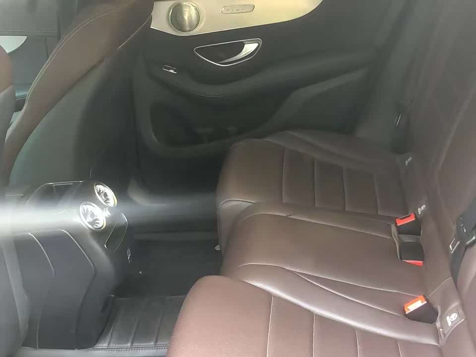 Mercedes-Benz GLC Mercedes-Benz GLC