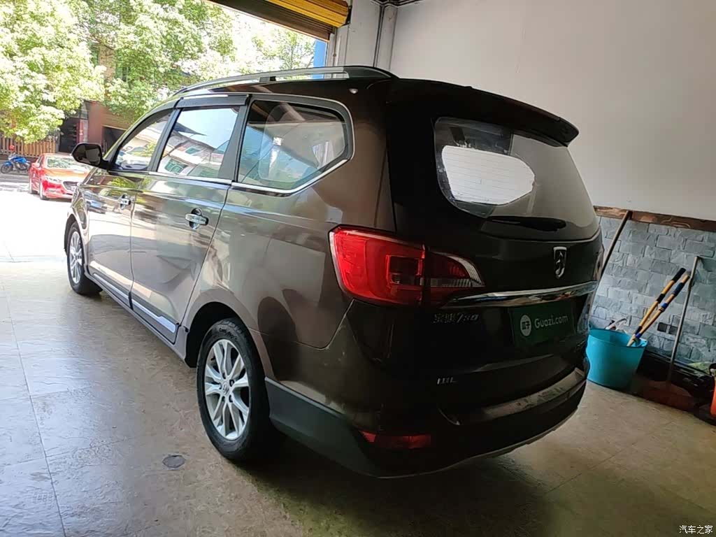 Wuling 730, 2016 все фото