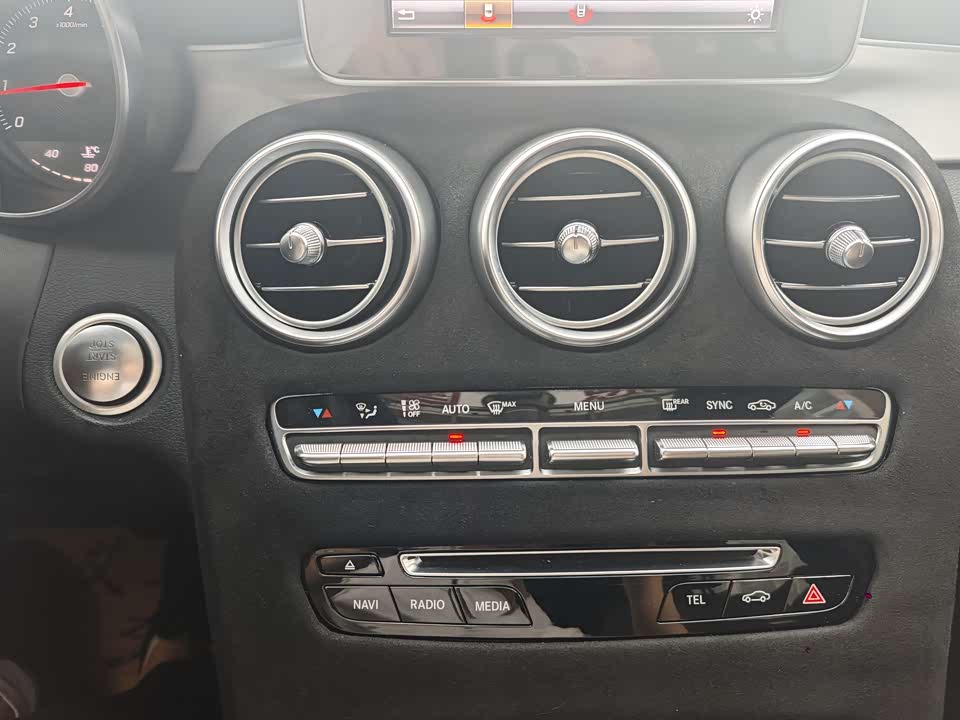 Mercedes-Benz GLC Mercedes-Benz GLC