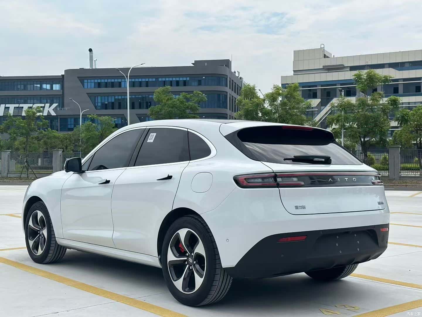 AITO M5, 2022 7
