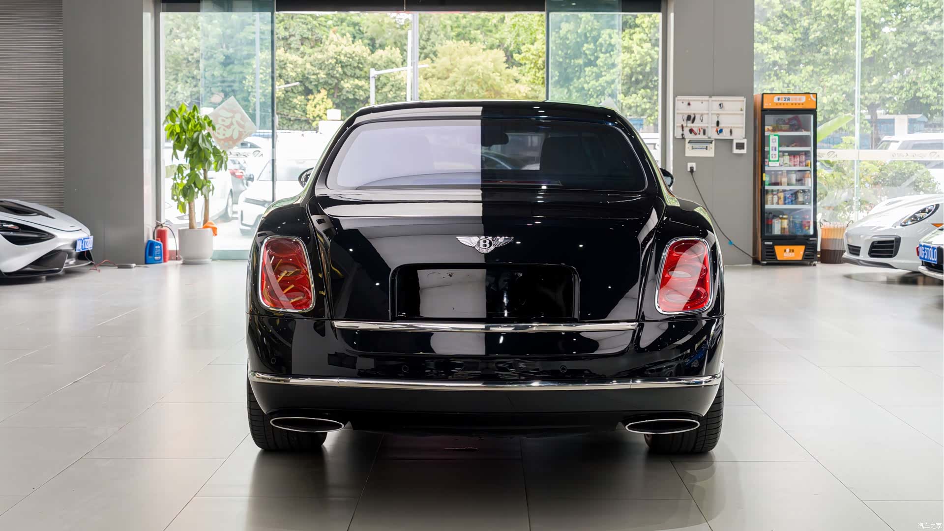 Bentley Mulsanne, 2013 18