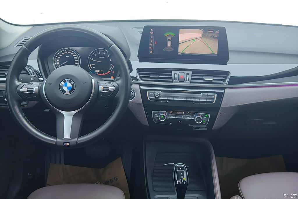 BMW X1, 2022 12