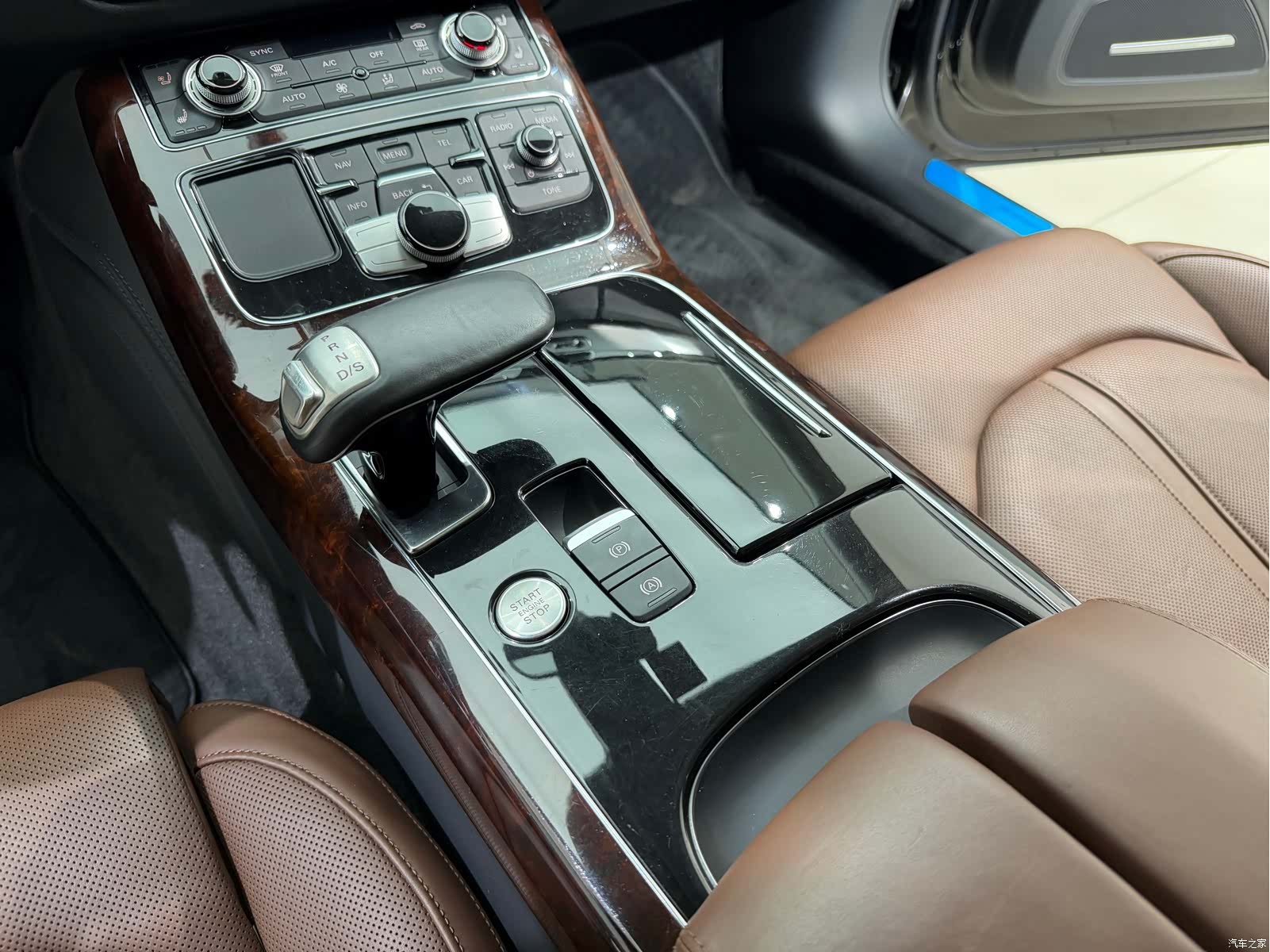 Audi A8L, 2014 13