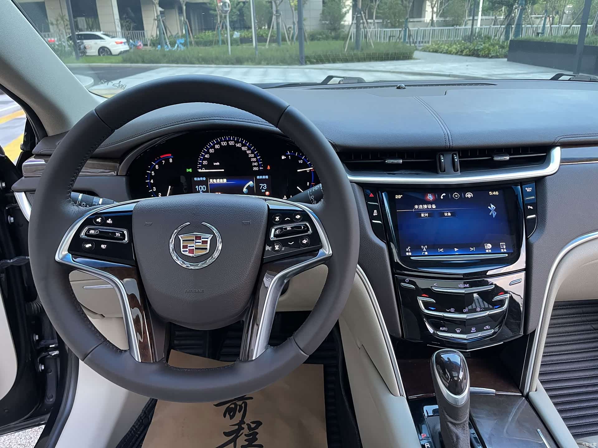Cadillac XTS, 2014 11