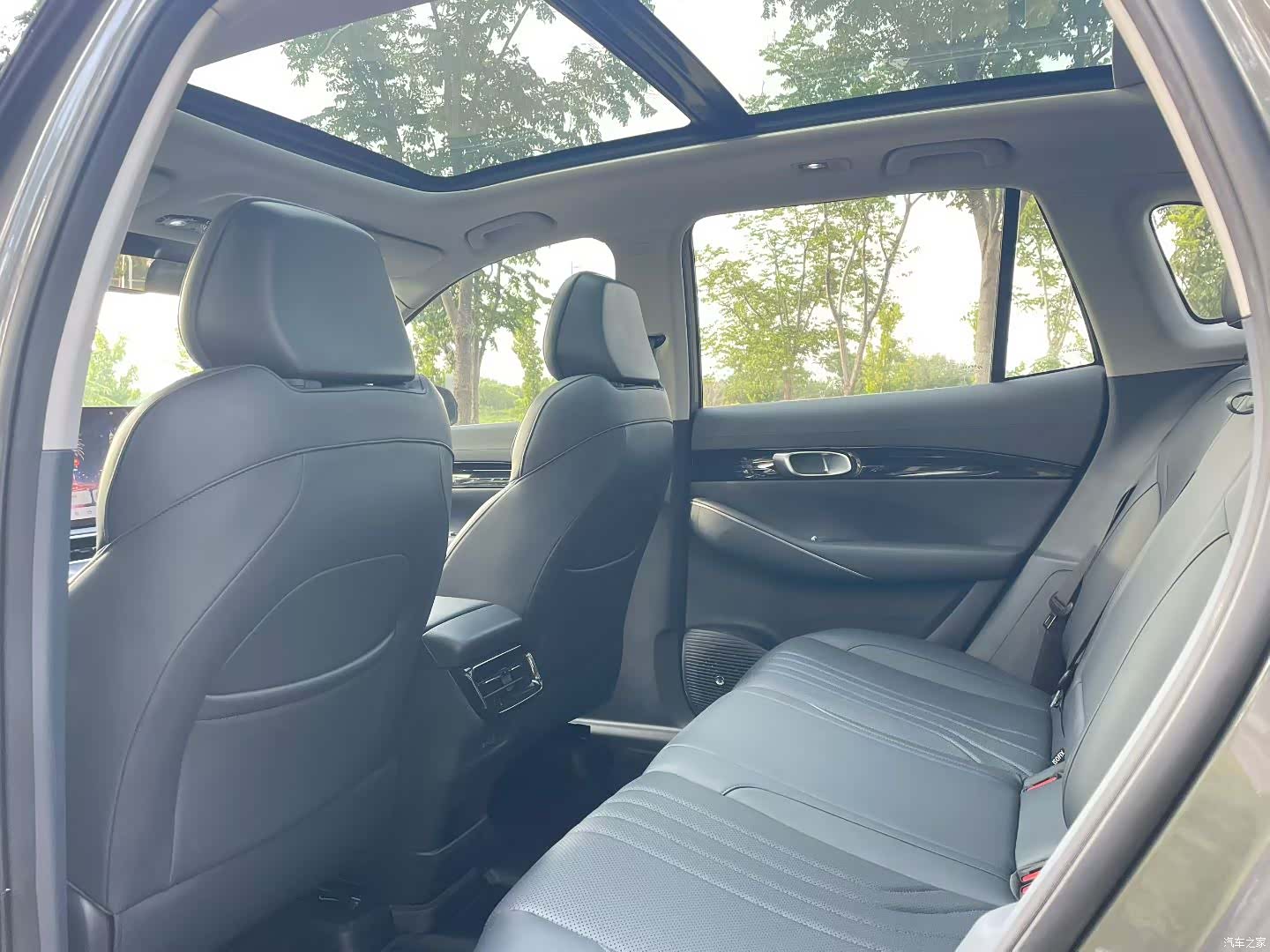 Geely Galaxy E5, 2025 6