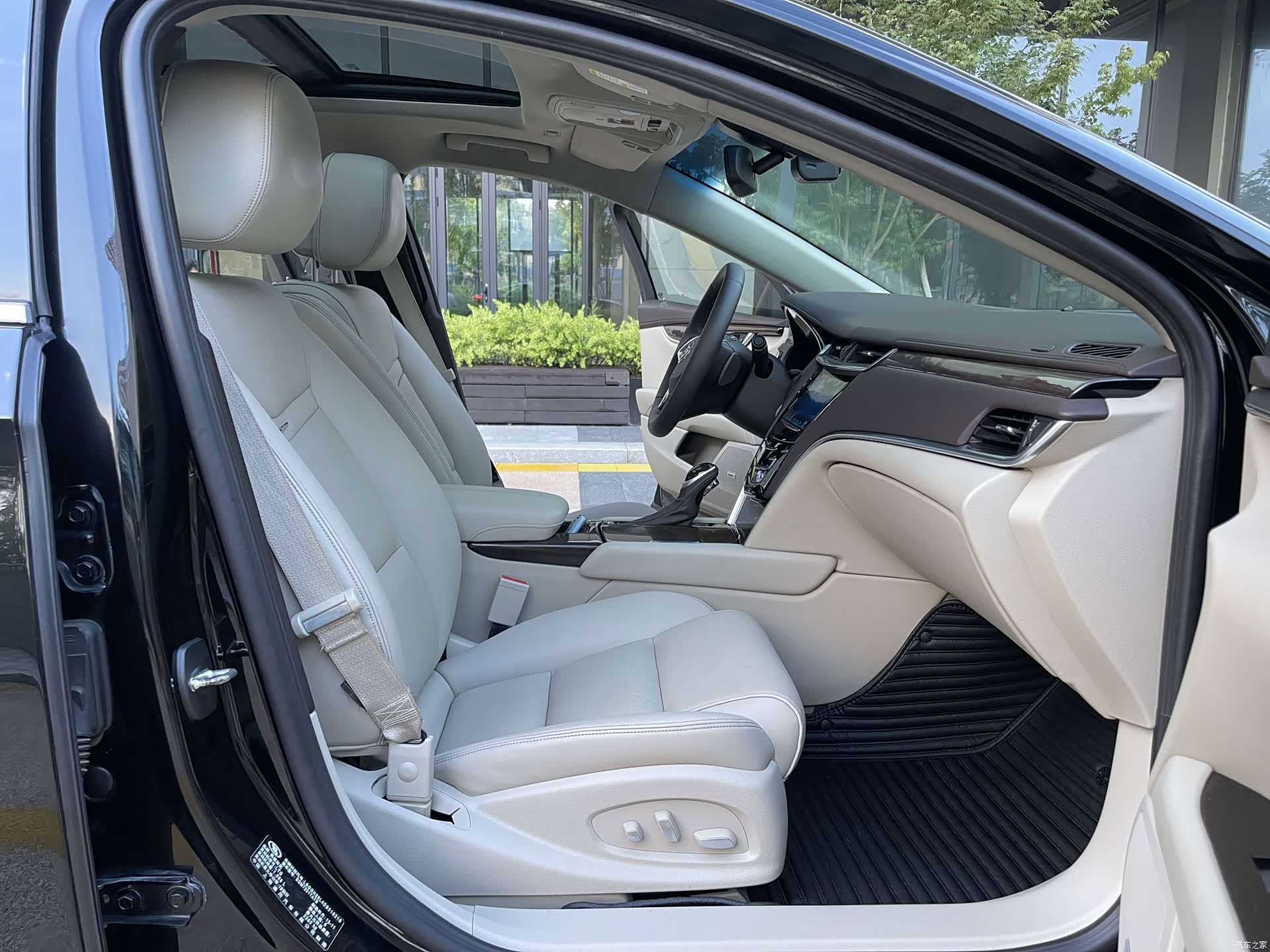 Cadillac XTS, 2014 7