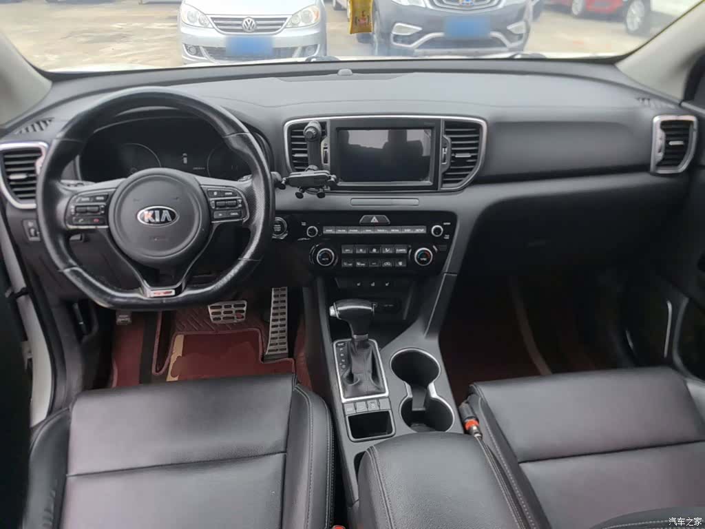 Kia KX5, 2016 10