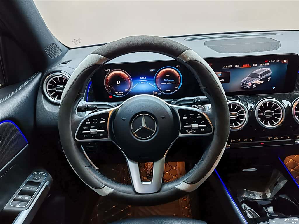 Mercedes-Benz EQB, 2023 15