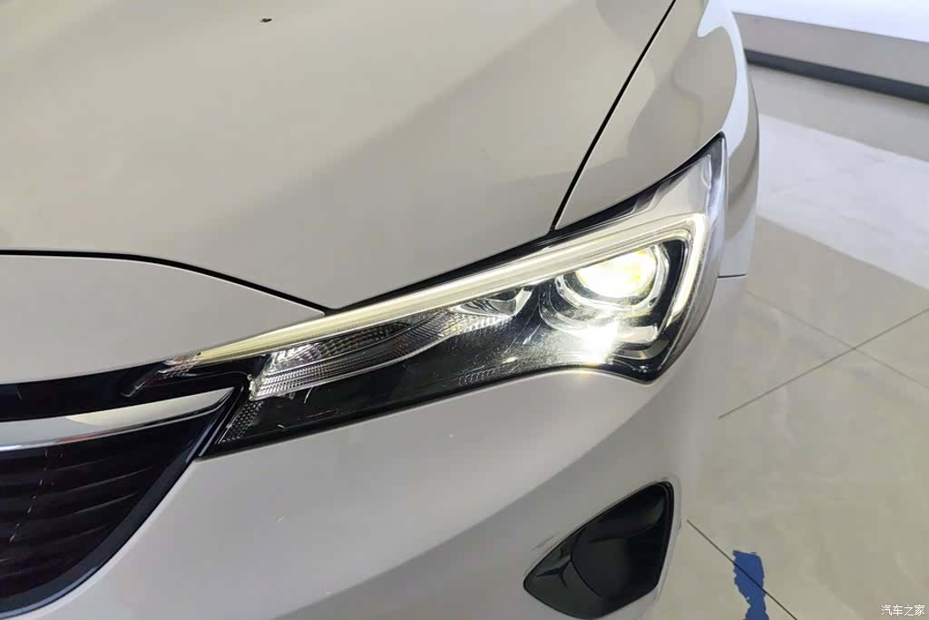 Buick Verano, 2023 все фото