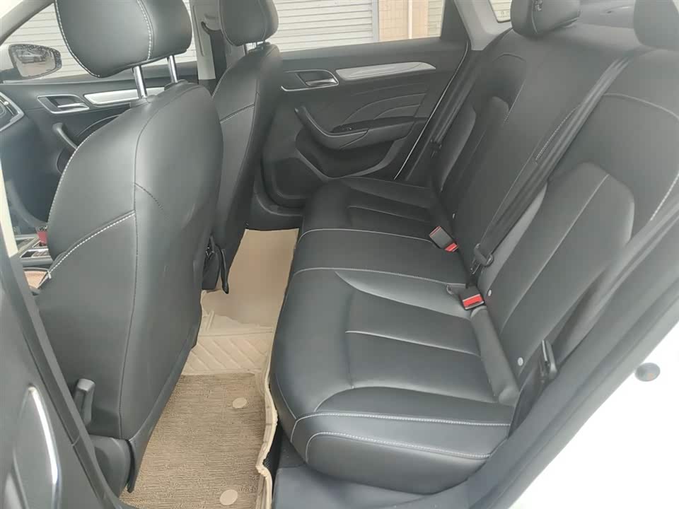 Roewe i6 Roewe i6