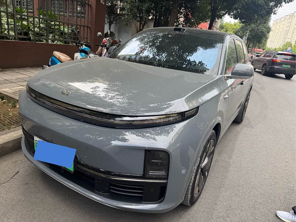 Li Auto L7
