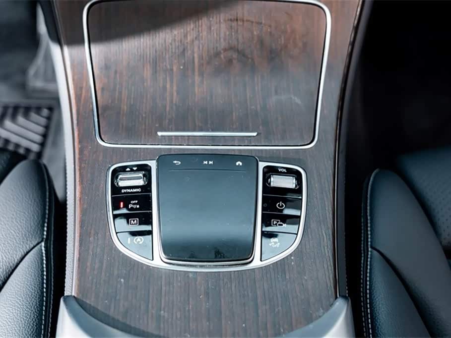 Mercedes-Benz GLC Mercedes-Benz GLC