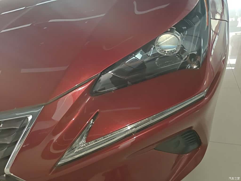 Lexus NX, 2018 24