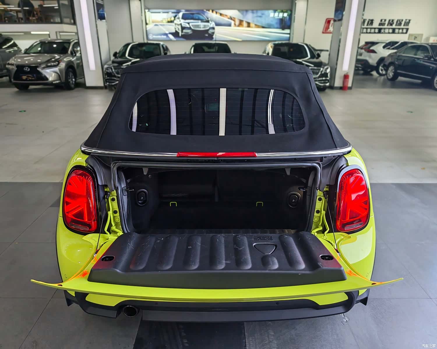 Mini Cooper, 2023 8