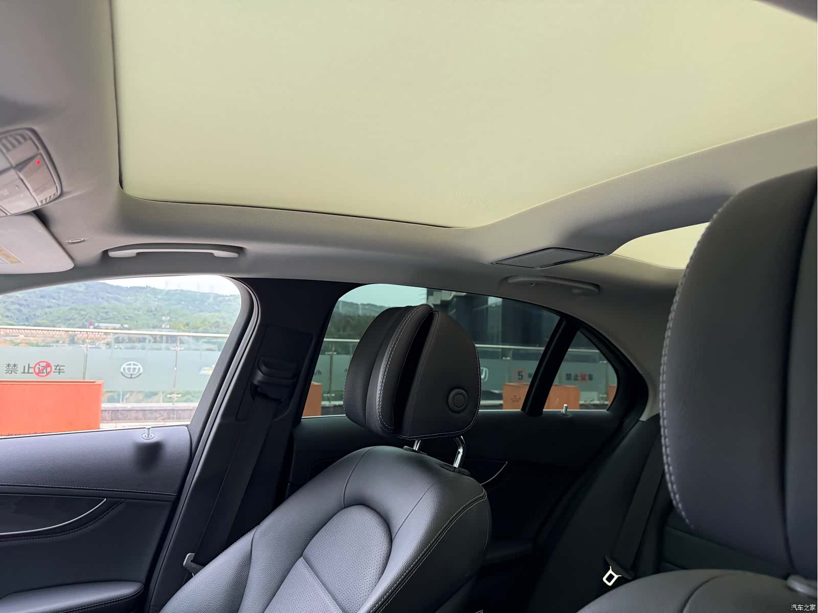 Mercedes-Benz C-Class, 2019 30