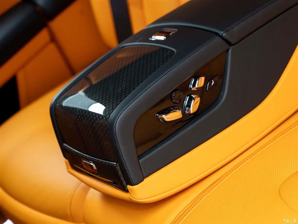 Rolls-Royce Ghost, 2023 14
